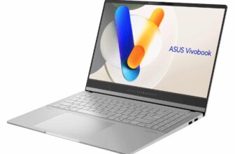 Asus Vivobook S 15 OLED S5506UA-DRMA005W Lightweight fine silver, High Definition & Fidelity 2.8K OLED laptop PC under high-performance Ryzen 7 8845HS (€899)