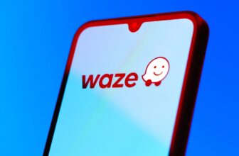 Waze copies a very useful function from Google Maps to improve Android Auto