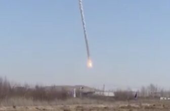 China imitates the vertical landing of SpaceX’s rocket, and it’s a disaster